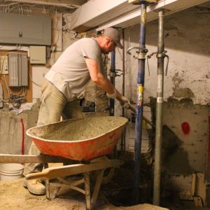 rubble masonry foundation shoring setup